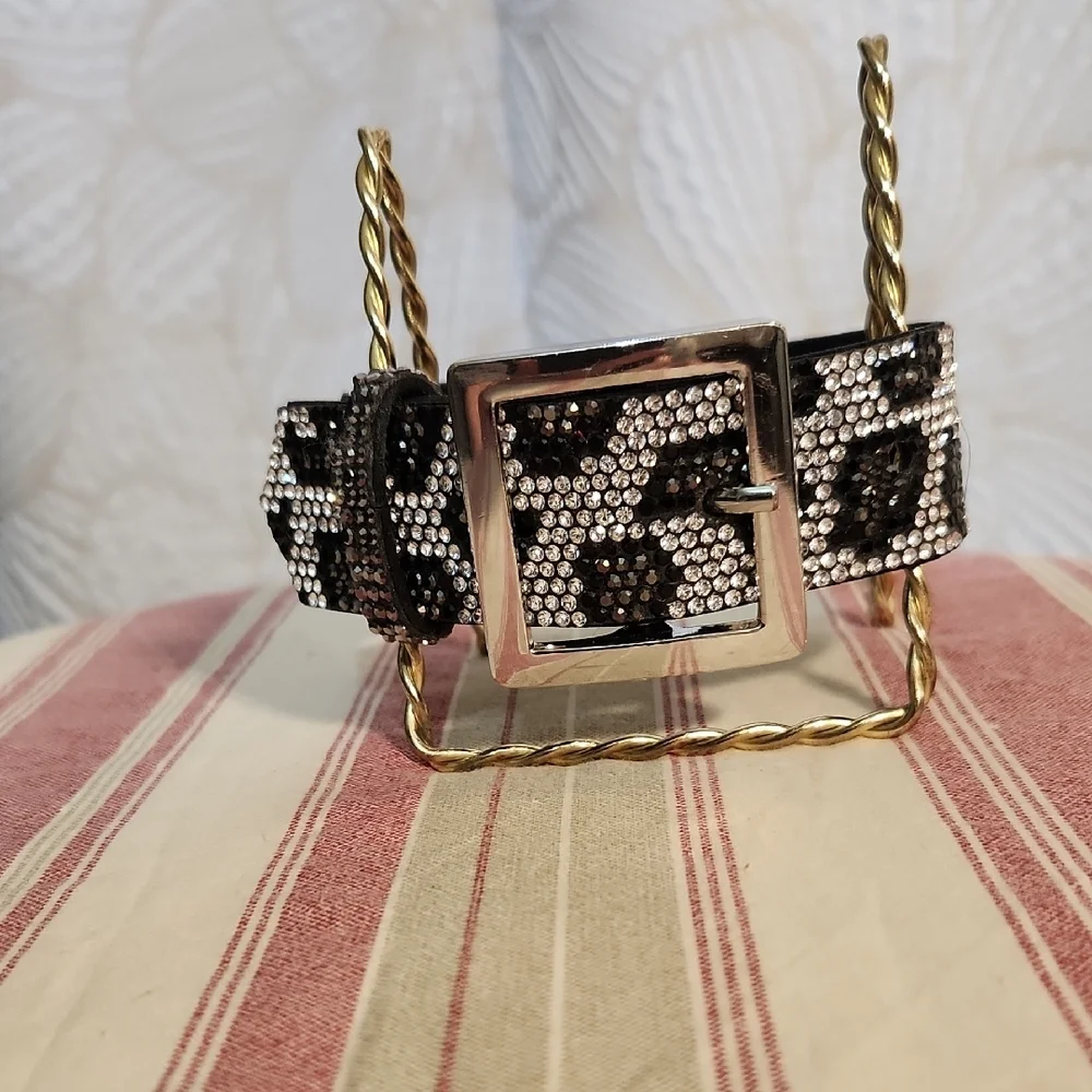 Jacqueline Kent sparkling leopard